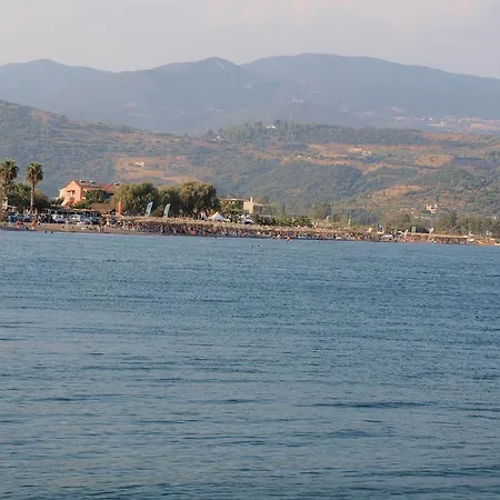 Chiliadou Iiib,ivb, παραλία φωκίδας, ναύπακτος דירה